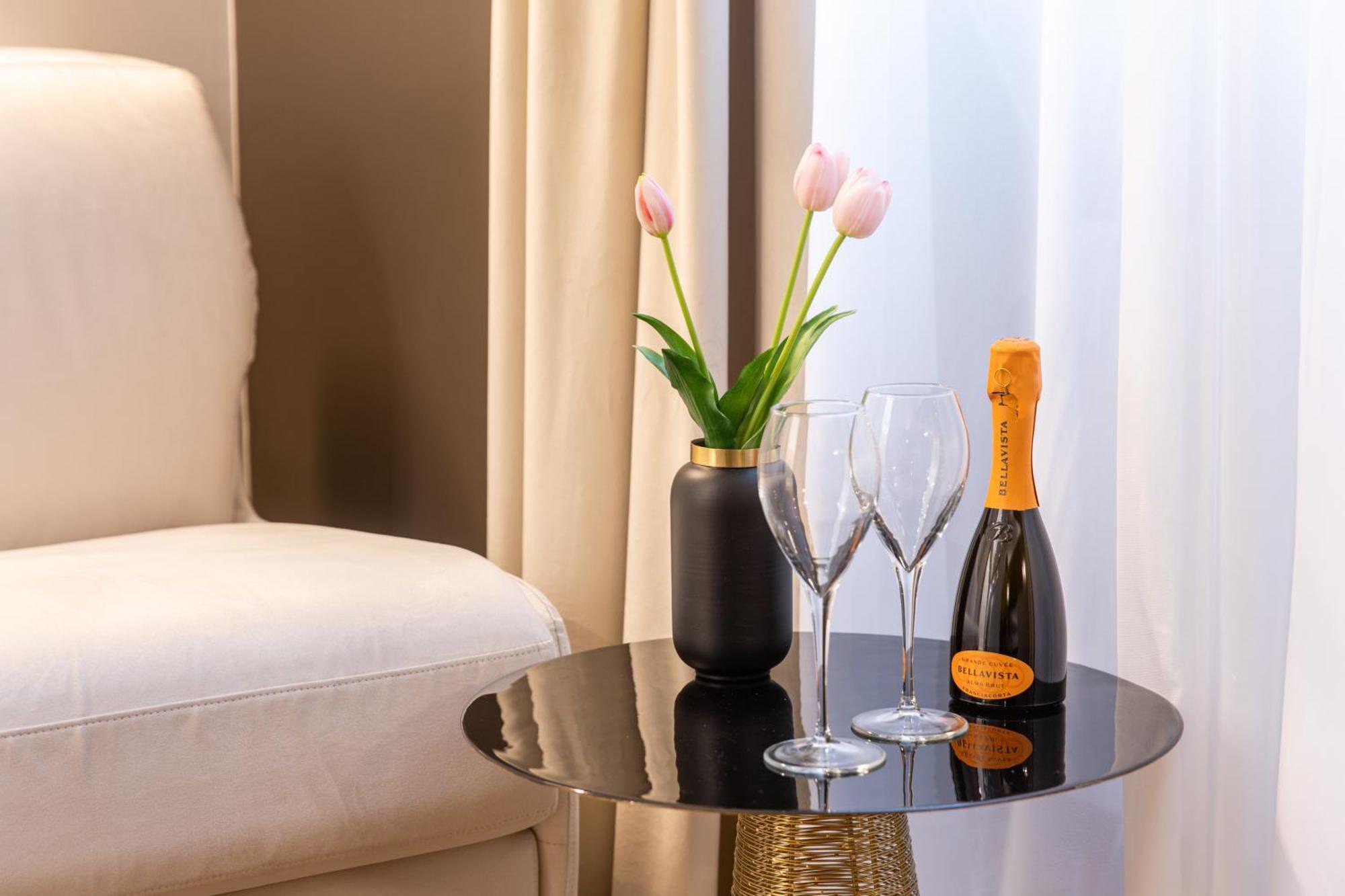 The Dream Suites Milaan Buitenkant foto